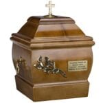 Drewniana urna na prochy ludzkie