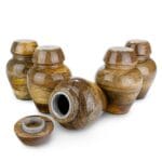 Symbolic keepsake urns