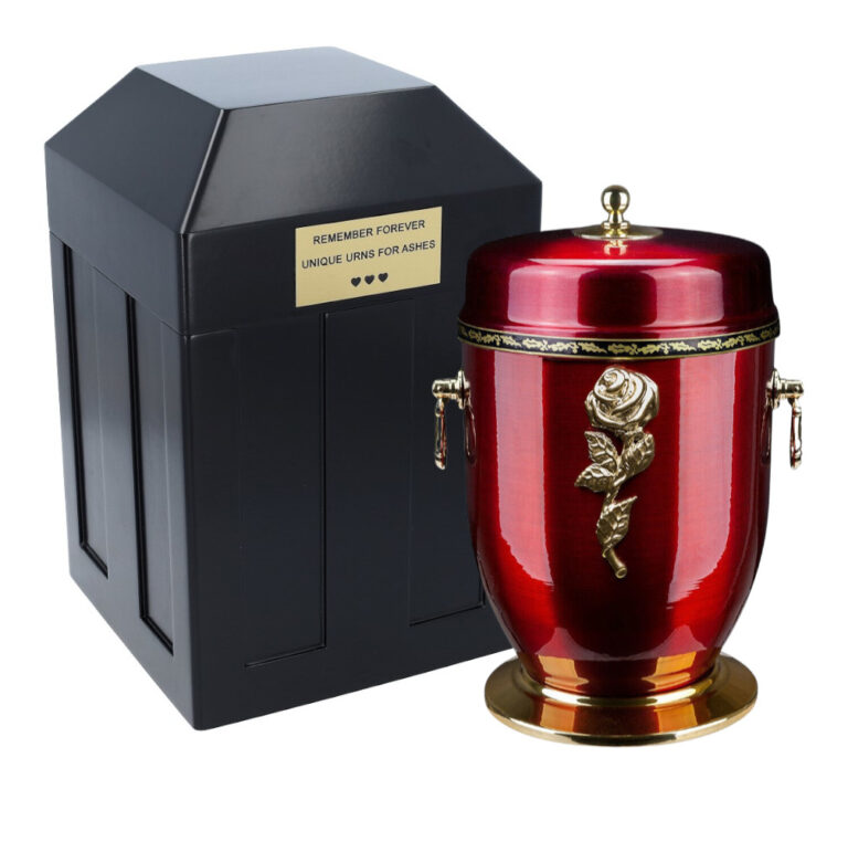 Set of cremation urn and vault