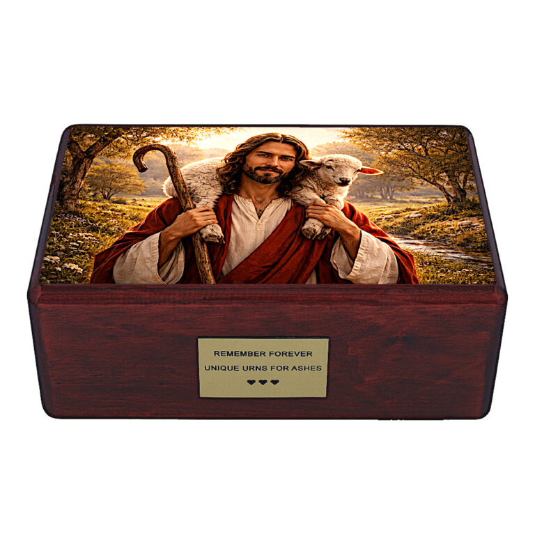 Urna cristiana Gesù con agnello Buon Pastore urna in legno per ceneri vista frontale